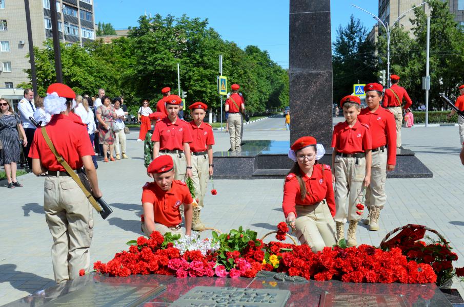 В День памяти и скорби белокалитвинцы почтили память погибших в годы Великой Отечественной войны
