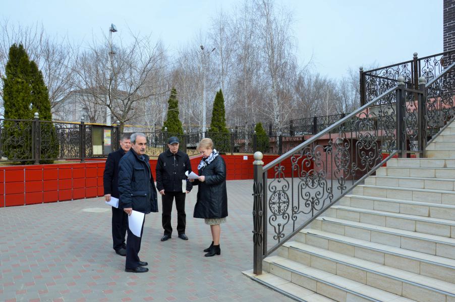 Ольга Мельникова провела выездное совещание в поселке Шолоховском